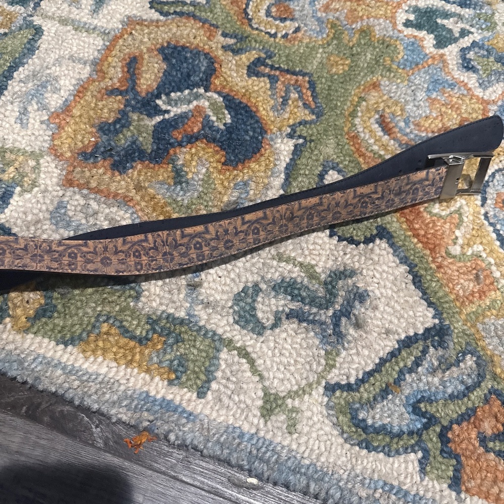 Double sided cork belt.